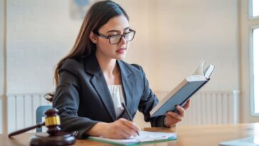 How To File A Medical Malpractice Lawsuit Without A Lawyer